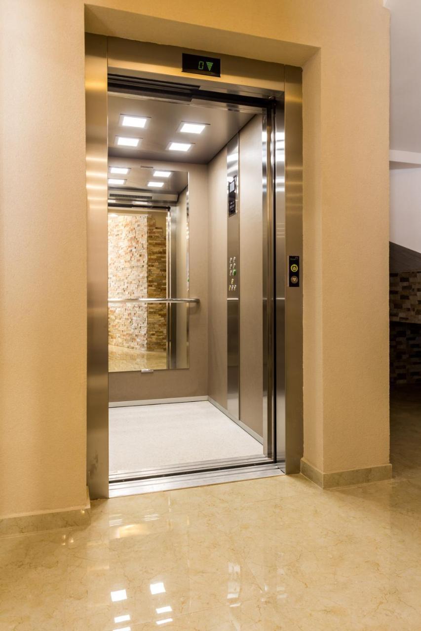 Adriatik Lux Apartments 부드바 외부 사진